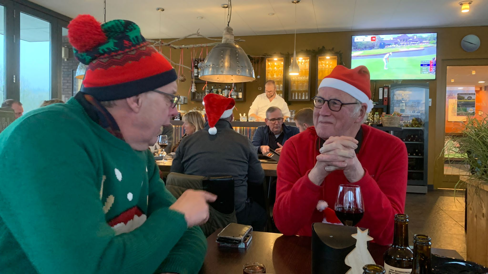 Prettige Feestdagen gewenst! Foto-verslag van de kerst-piramide.